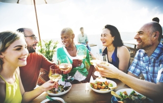 outdoor-dining